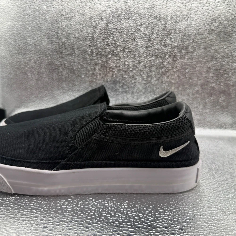 Size 6 Nike Court Legacy Slip On Womens Black Excellent Canvas CW6540-002